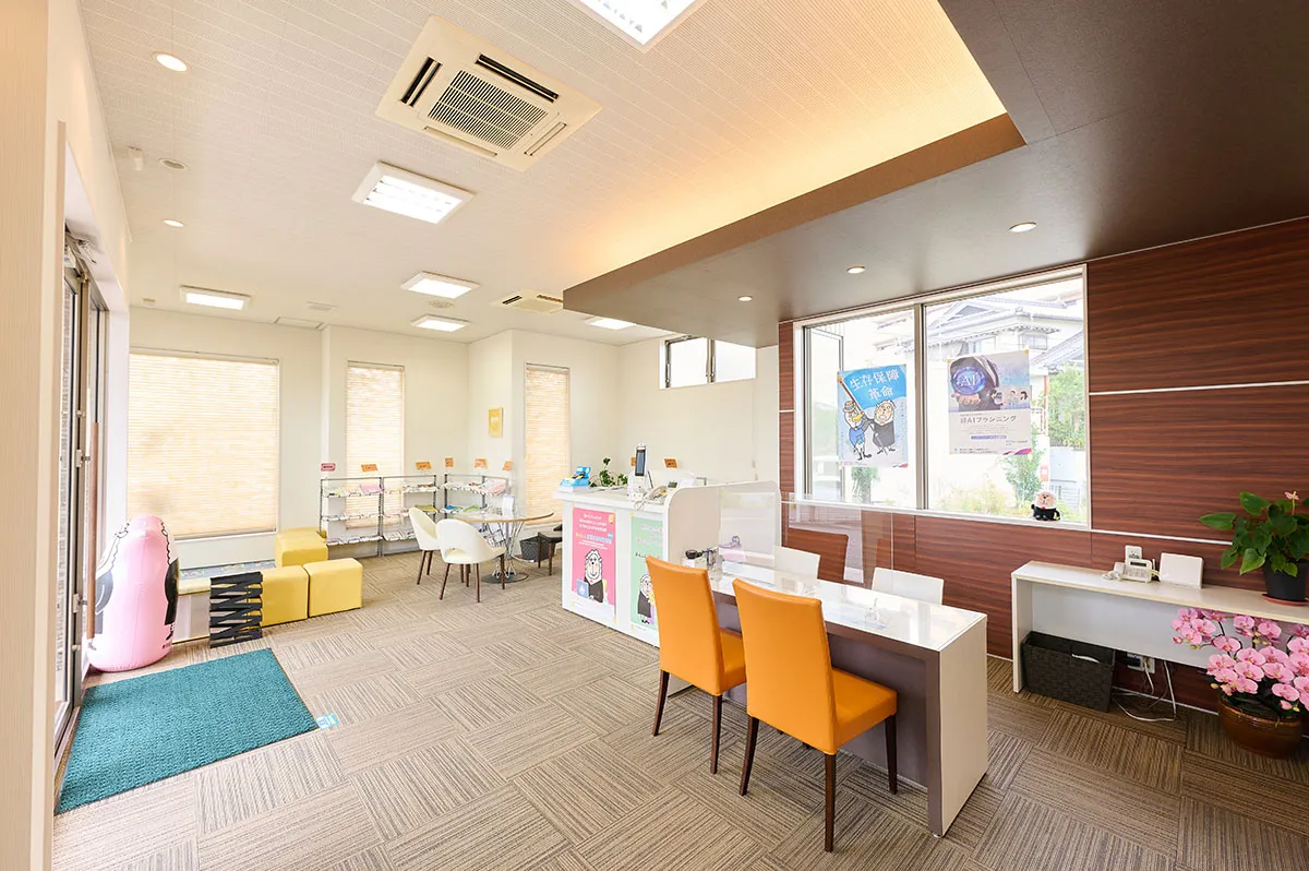 広い来店スペースでゆっくり話せる